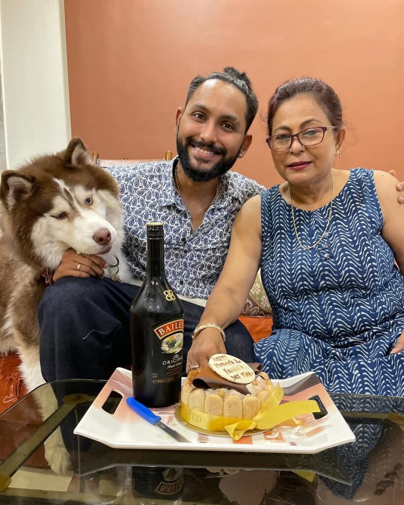 Rita Bhattacharya with son Jaan Kumar Sanu